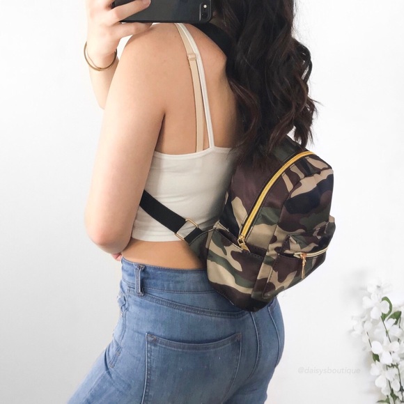 camo mini backpack - Picture 3 of 4